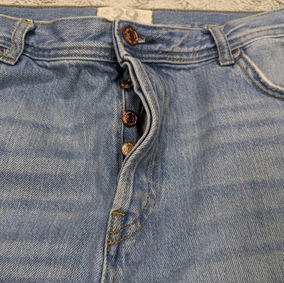 Free People Jeans Women's 29 Blue Light Stone Maggie Straight Distressed Cotton - Picture 4 of 10